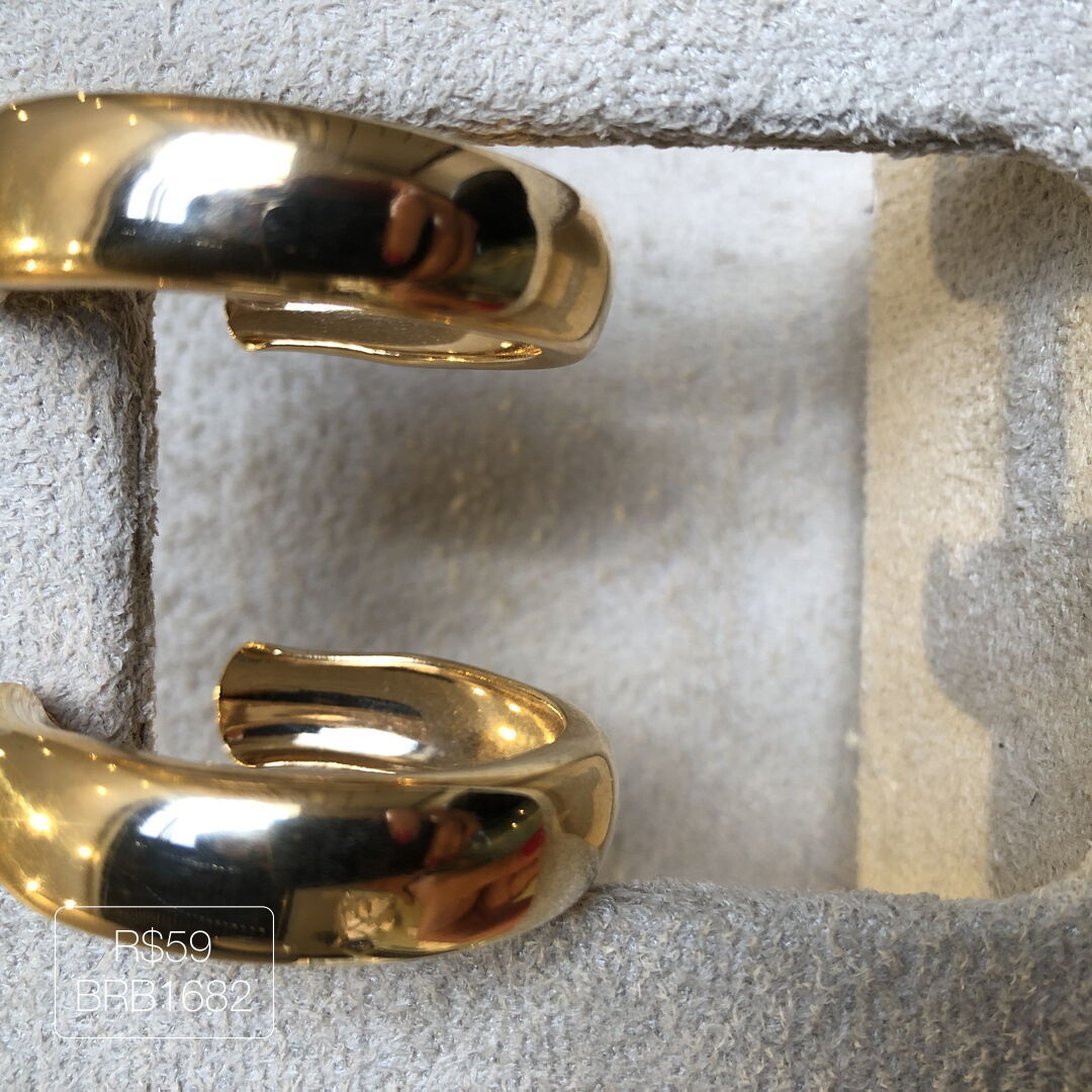 Argola GG Larga Tubo Aberto Lisa Dourada